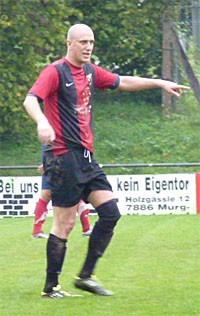 Fabian Kluge will die Mannschaft in der Rückrunde in sichere Regionen führen (Foto: Pepe)