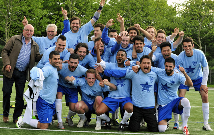 Der SV Weil 1910 II - Meister Bezirksliga Hochrhein 2013/2014 Der SV Weil 1910 II - Meister Bezirksliga Hochrhein 2013/2014
